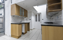 Stockleigh English kitchen extension leads